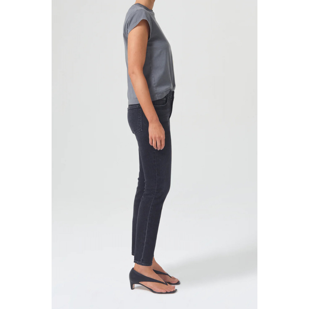Rubis Glow Mid Rise Slim Crop