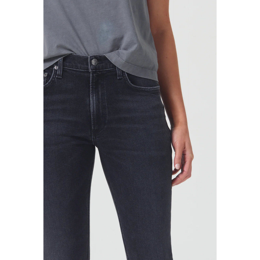Rubis Glow Mid Rise Slim Crop