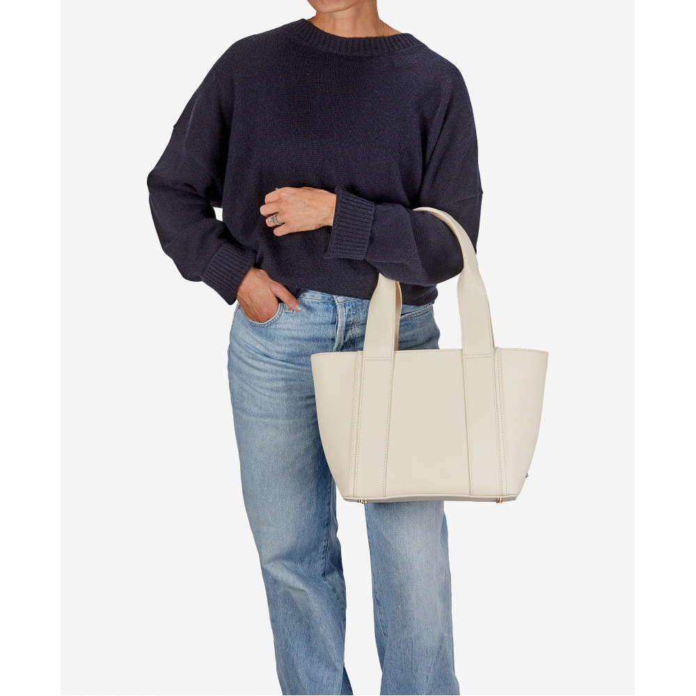 Esmeralda Tote