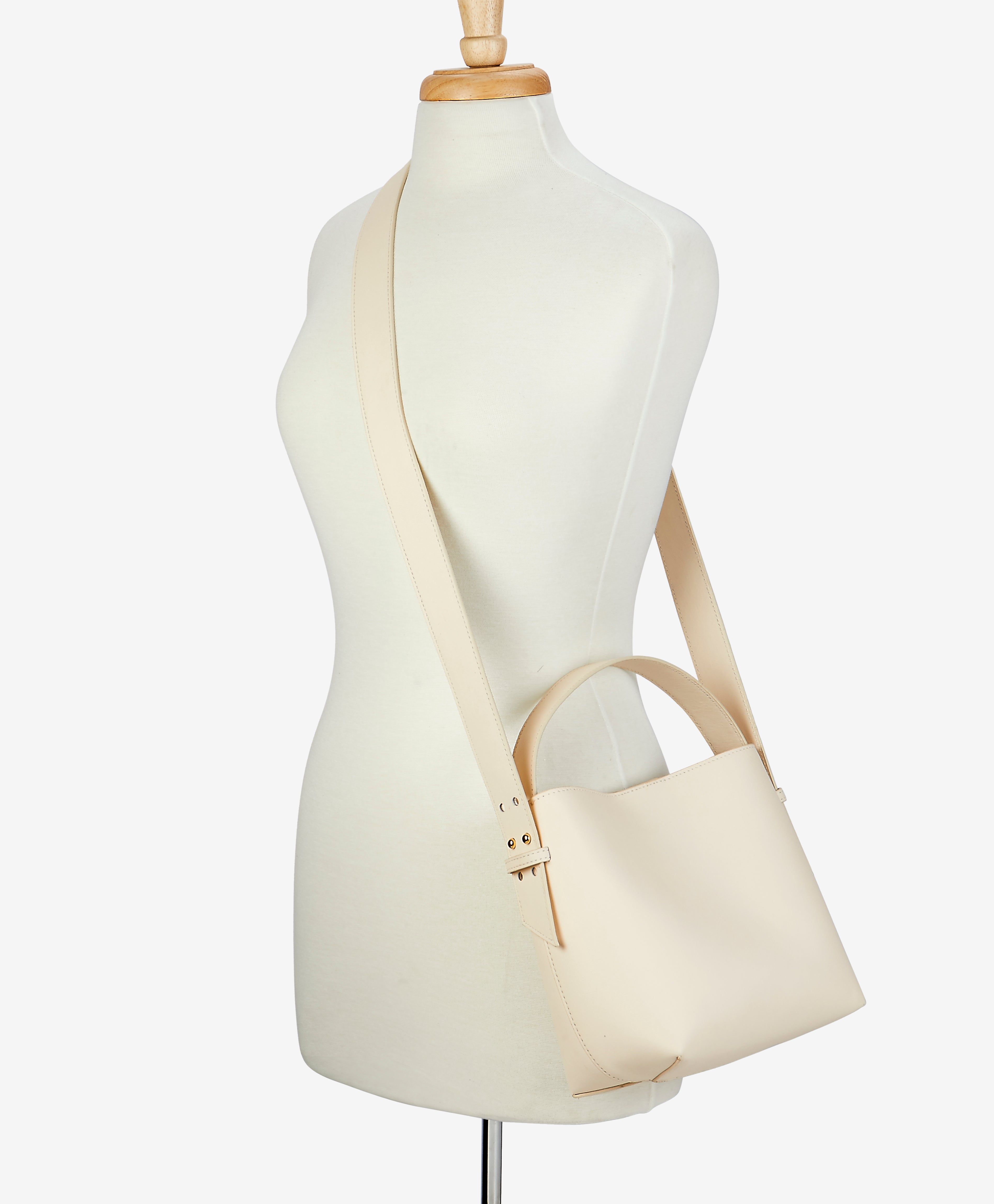 Lotus Pulse Bucket Bag
