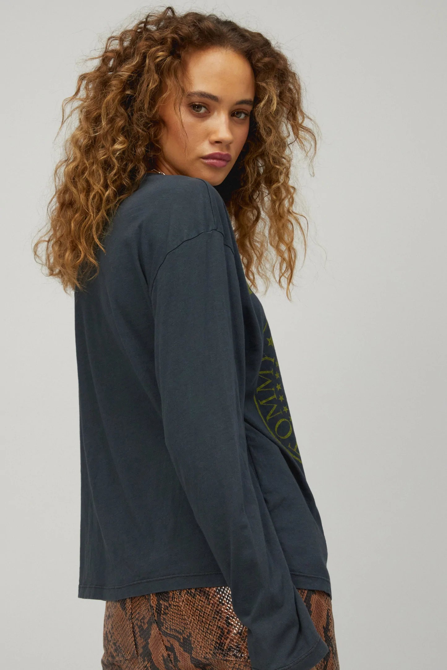 Nuance Crest Crewneck