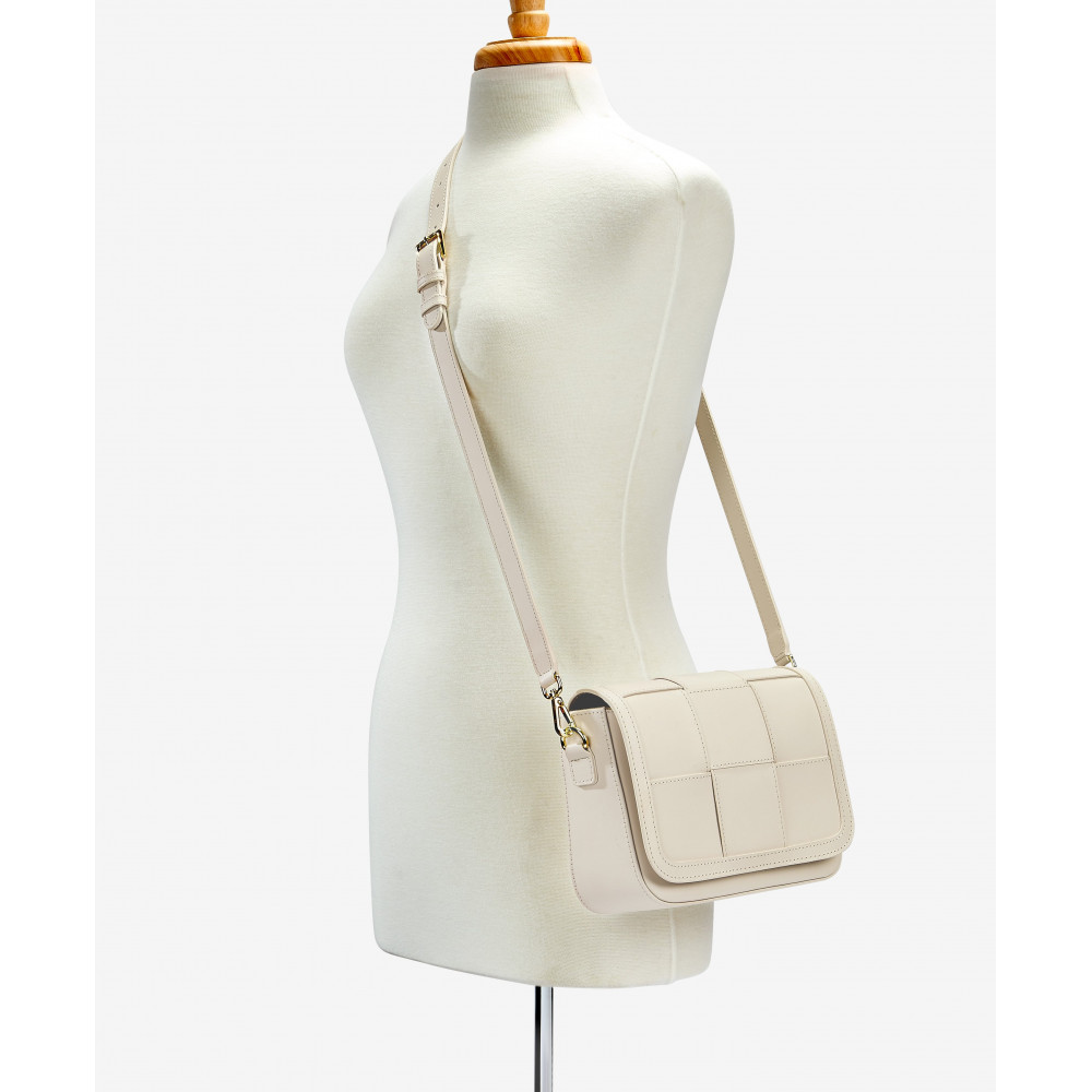 Obelisk Sueño Crossbody