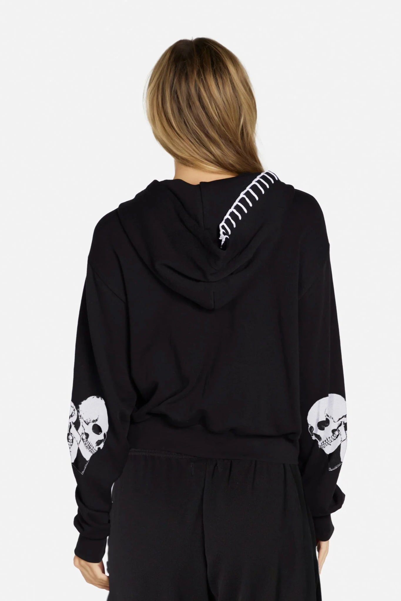 Delicada Skull Heart Zip Hood