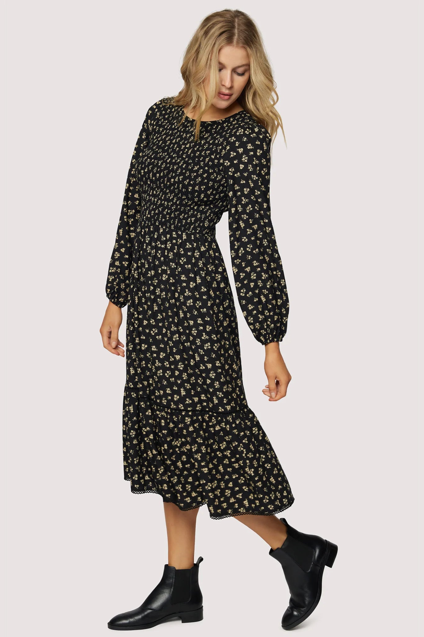 Chorus Dreams Midi Dress