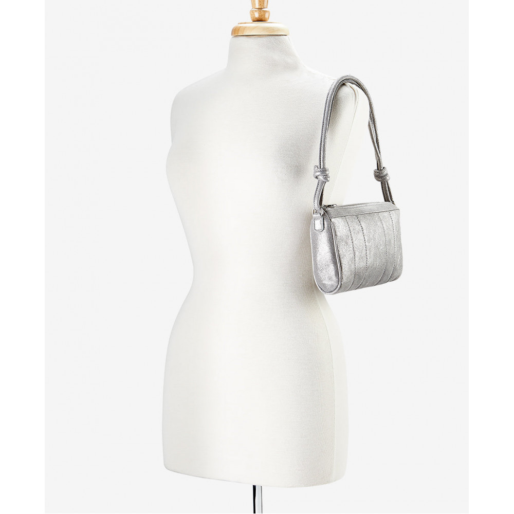 Majestad Brise Shoulder Bag