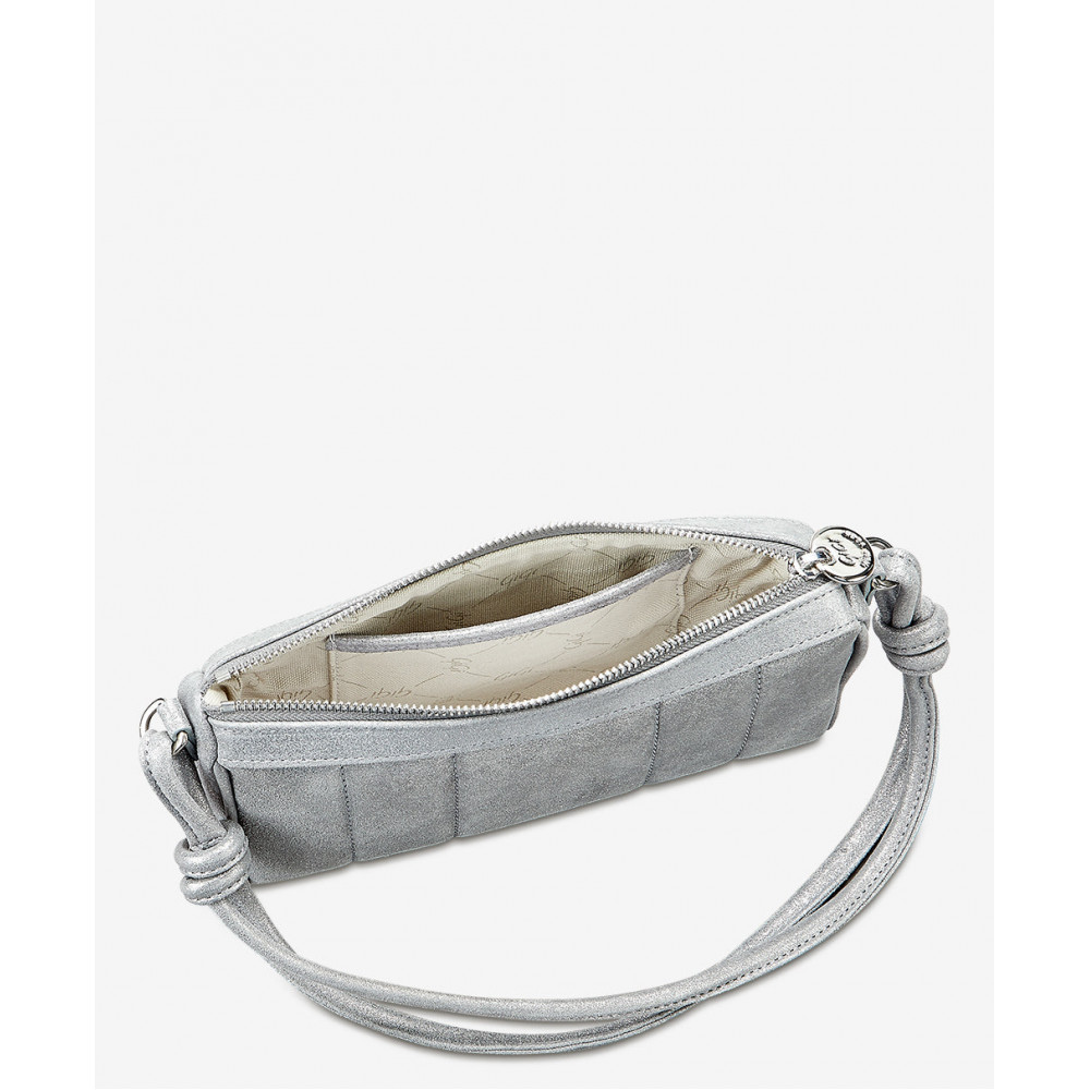 Majestad Brise Shoulder Bag