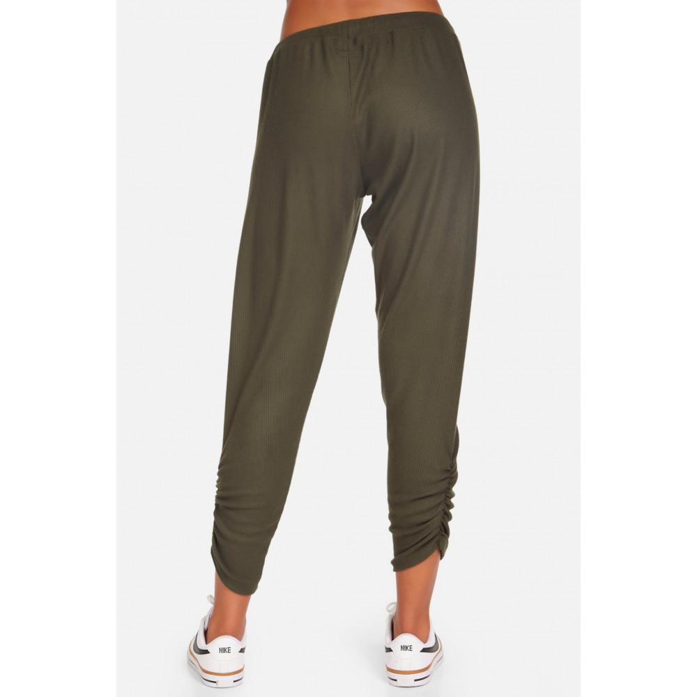 Silhouette Shirred Rib Pant