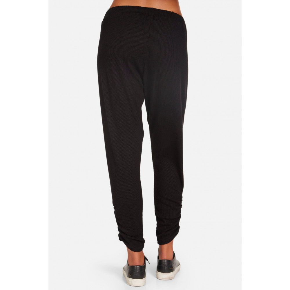 Silhouette Shirred Rib Pant