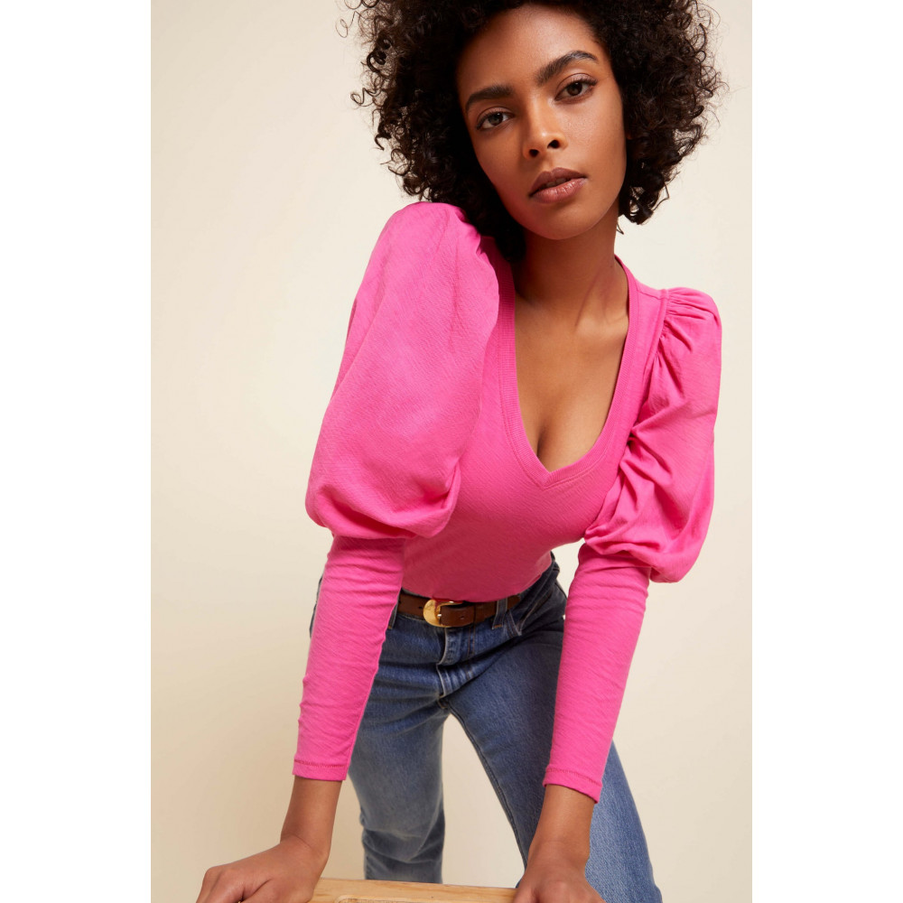 Alba Long Drama Sleeve Top