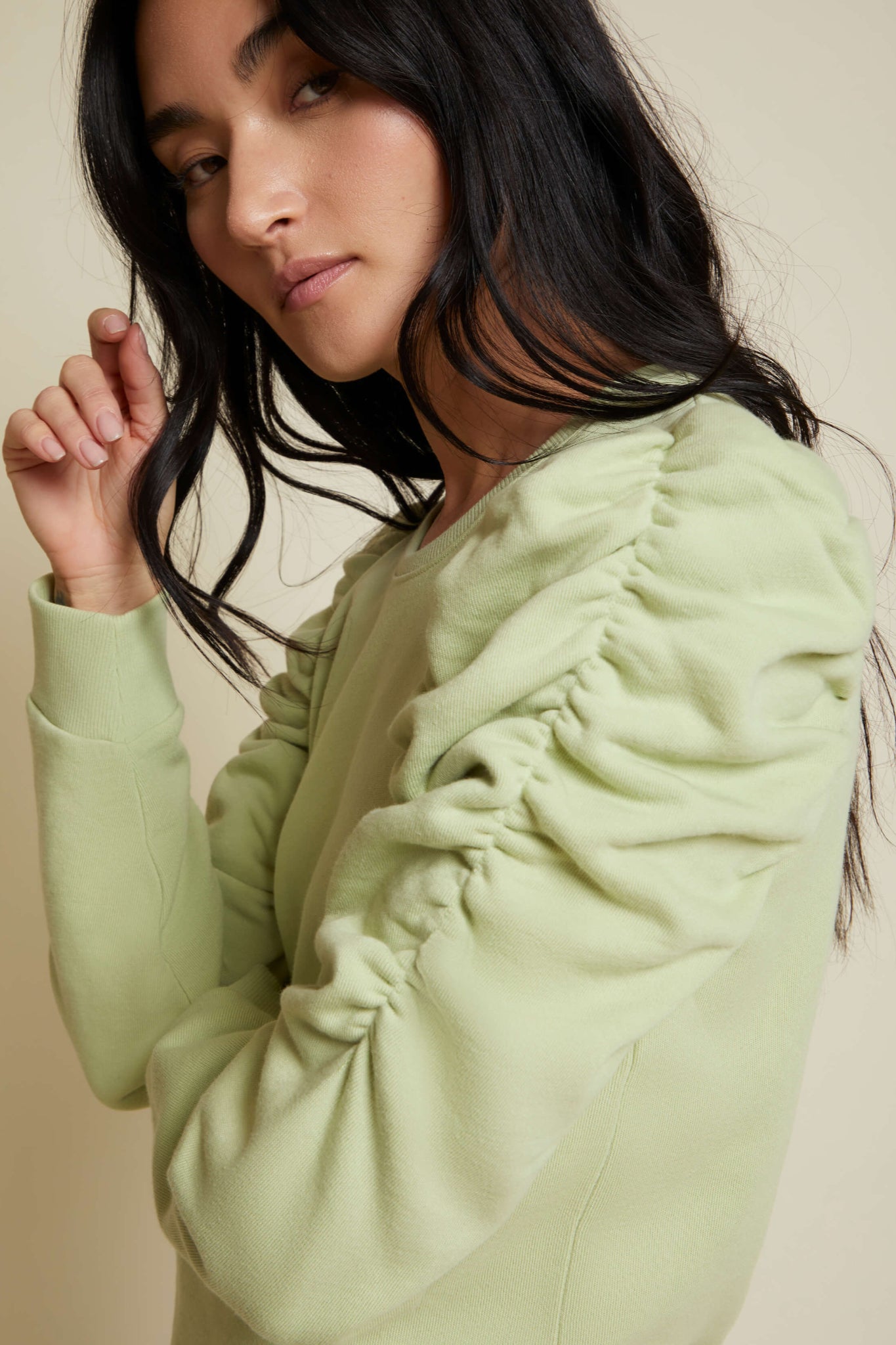 Dulce Drift Gathered Sweatshirt