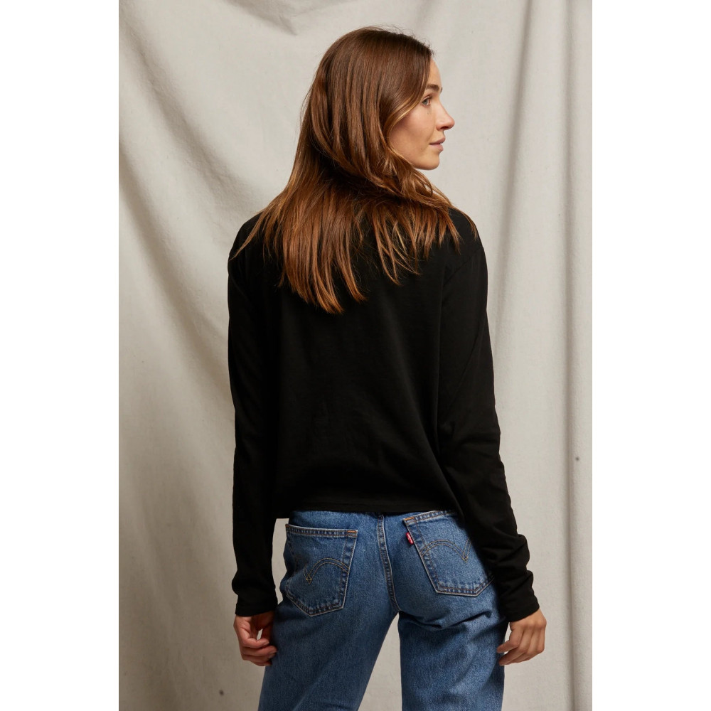 Grand Long Sleeve Crew Tee