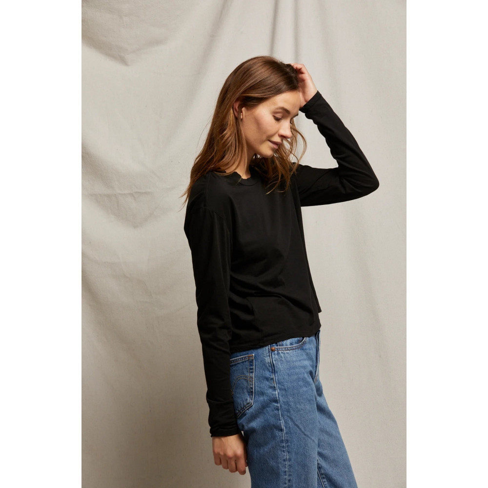 Grand Long Sleeve Crew Tee