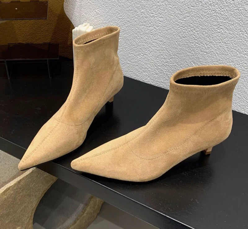 Tan Aurora Boots