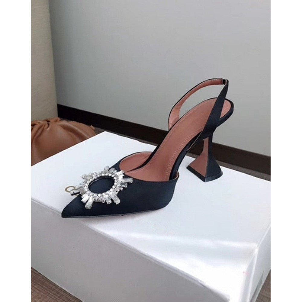 Lunar Infinity Heels