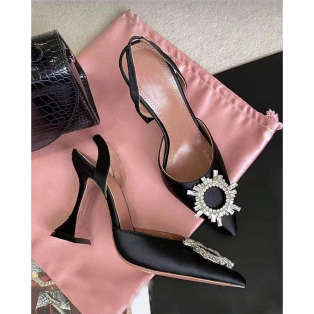 Lunar Infinity Heels