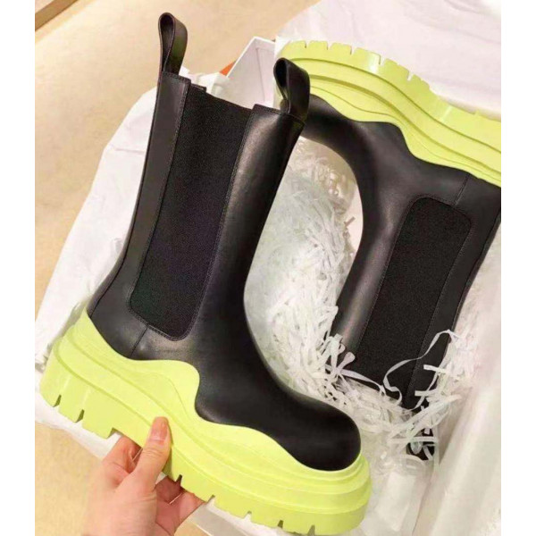 Nebula Tone Trendy Chelsea