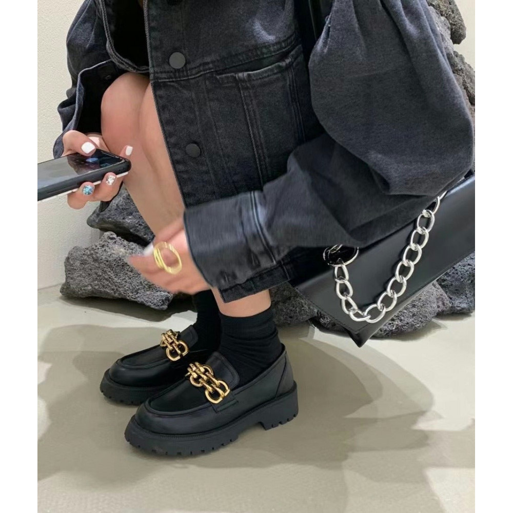 Fiore Metal Chain Loafers