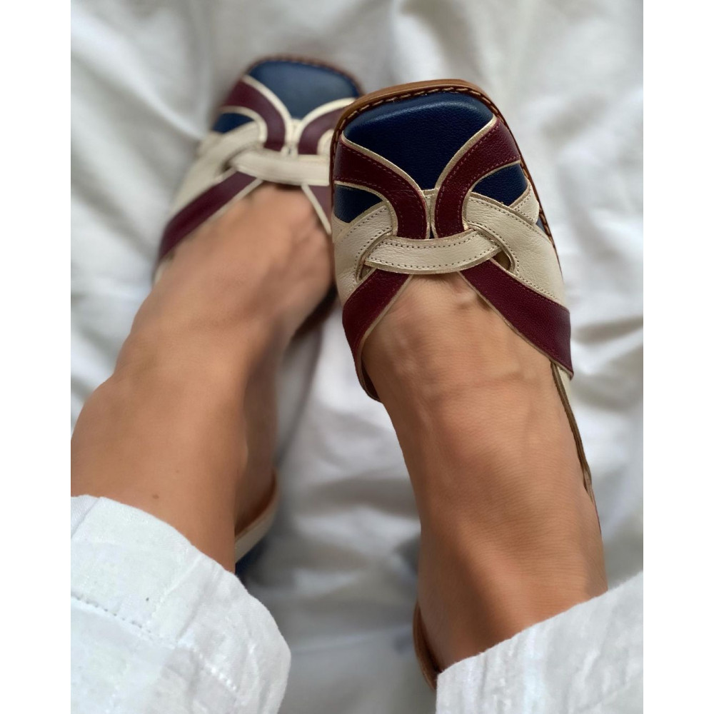 Sera Symmetry Vintage Vibes Heels